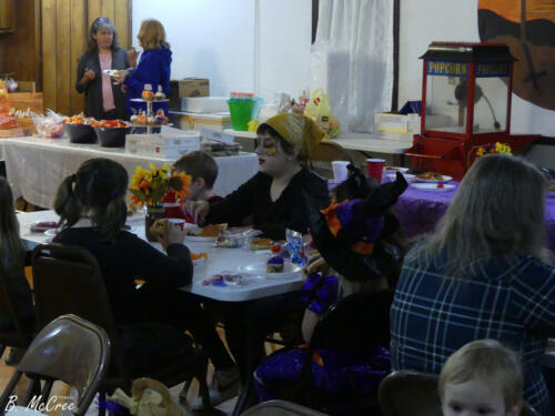 10-31-2020-Fall-Fling Movie-Night-P1110768