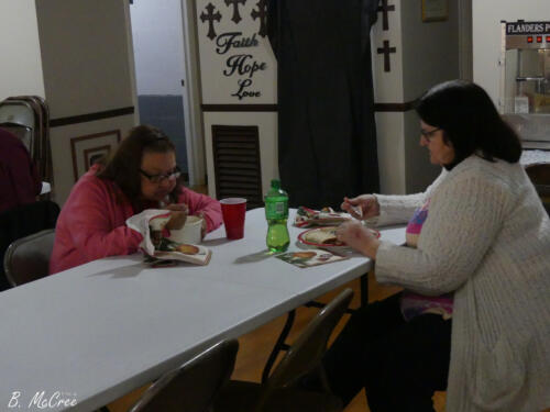 11-28-2021-Sandwich-Night-Ornament-Swap-P1190172