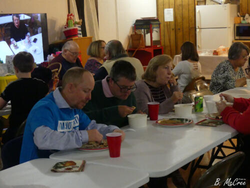 11-28-2021-Sandwich-Night-Ornament-Swap-P1190193