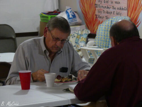 11-28-2021-Sandwich-Night-Ornament-Swap-P1190255