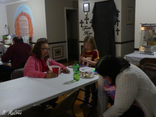 11-28-2021-Sandwich-Night-Ornament-Swap-P1190271