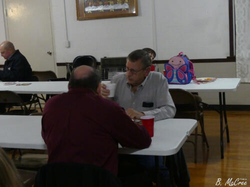 11-28-2021-Sandwich-Night-Ornament-Swap-P1190276