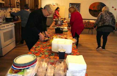 11-30-25-Sandwich-Ornament-Swap-P1010710