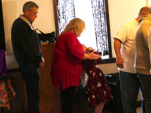 11-30-25-Sandwich-Ornament-Swap-P1010978