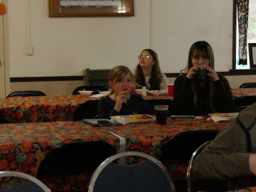 11-30-25-Sandwich-Ornament-Swap-P1020009