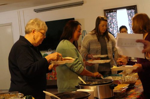 11-30-25-Sandwich-Ornament-Swap-P1020071