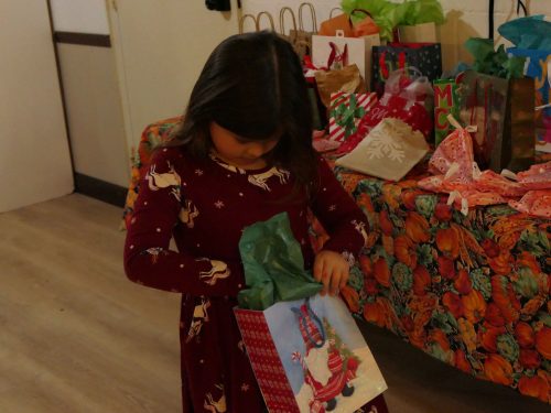 11-30-25-Sandwich-Ornament-Swap-P1020484