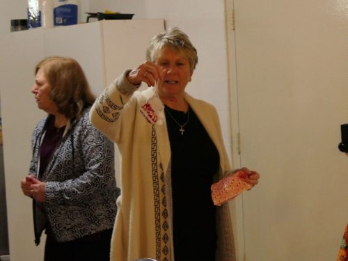 11-30-25-Sandwich-Ornament-Swap-P1020933