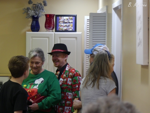 12-16-2023-Christmas-Ornament-Swap-P1280495