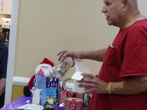 12-16-2023-Christmas-Ornament-Swap-P1290046