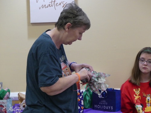 12-16-2023-Christmas-Ornament-Swap-P1290327