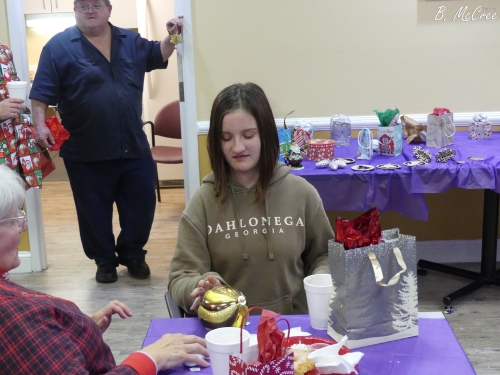 12-16-2023-Christmas-Ornament-Swap-P1290424