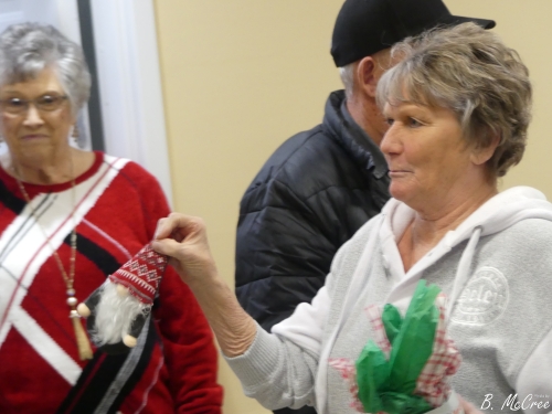 12-16-2023-Christmas-Ornament-Swap-P1290867