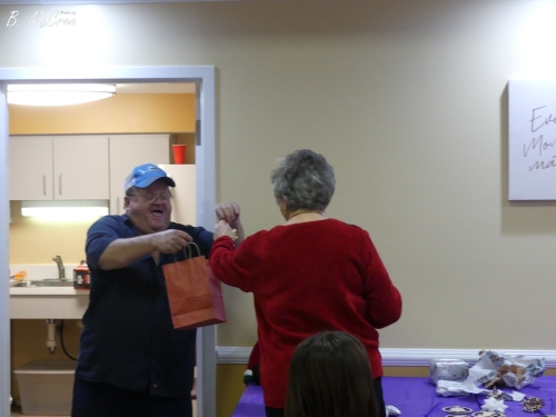 12-16-2023-Christmas-Ornament-Swap-P1290914