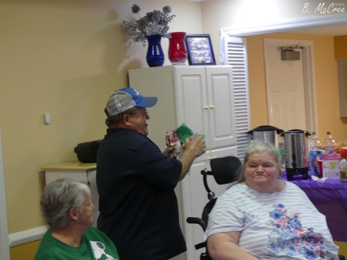 12-16-2023-Christmas-Ornament-Swap-P1290945