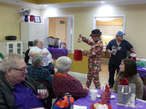 12-16-2023-Christmas-Ornament-Swap-P1300068