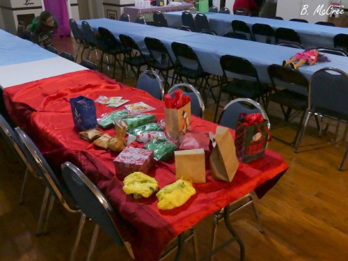 12-4-2022-Ornament-Swap-P1250808