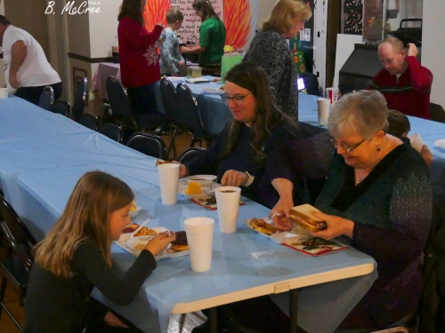 12-4-2022-Ornament-Swap-P1260008