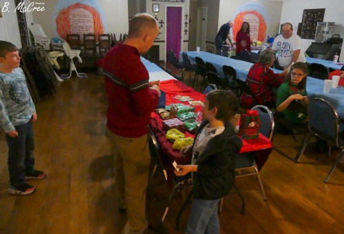 12-4-2022-Ornament-Swap-P1260140