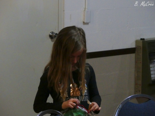 12-4-2022-Ornament-Swap-P1260315