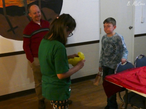 12-4-2022-Ornament-Swap-P1260495