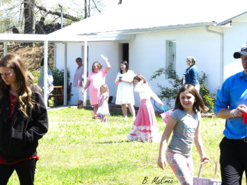 4-4-2021-Easter-Egg-Hunt-P1150315