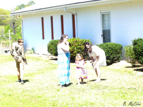 4-4-2021-Easter-Egg-Hunt-P1150344